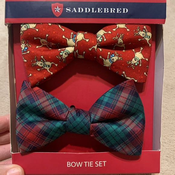 Saddlebred Christmas Bow Tie Set - Picture 8 of 8